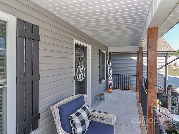 5th image of 3648 Kimber Ln