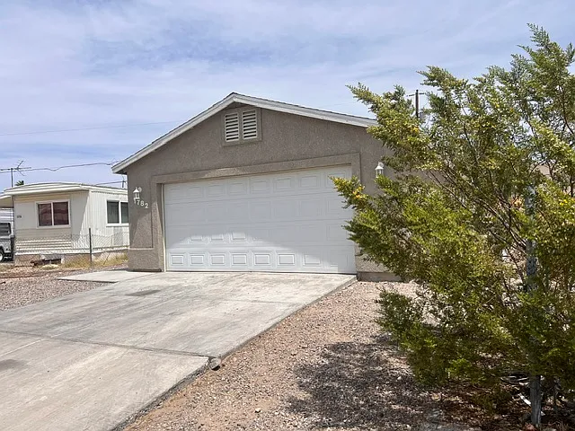 1782 Coronado Dr — Photo 2