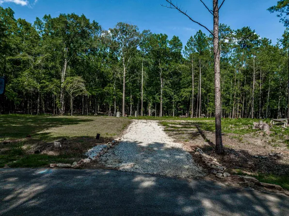 106 Rock Lake Trl #99/100, Eatonton, GA 31024