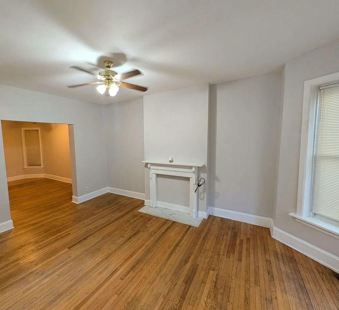 61 West 72nd Street, Unit A — Photo 2