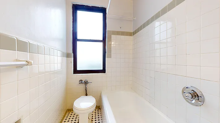 Rented by Bond New York | media 19