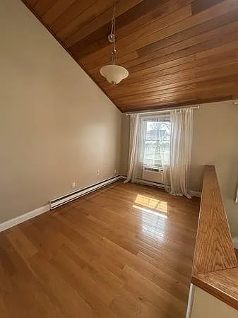 55 Arnold St — Photo 12