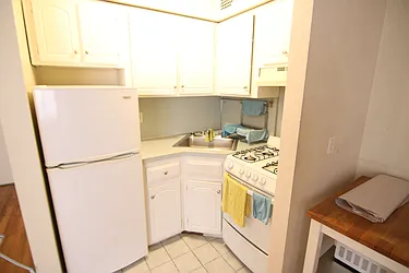 Rented by Guidance Realty Corp.