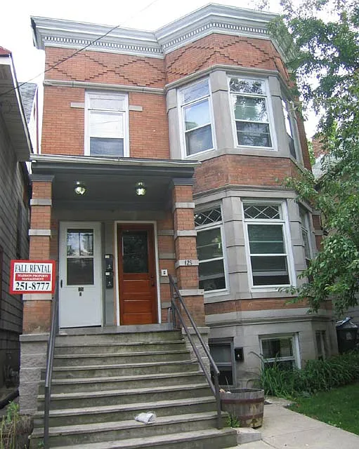 2 bed, 1.0 bath, 1313 sqft, $1,995 — Photo 1