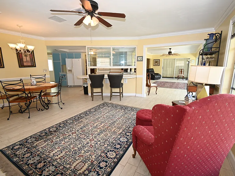 4520 Vinsetta Ave — Photo 6