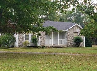 3267 Friendship Rd, Cross Plains, TN 37049