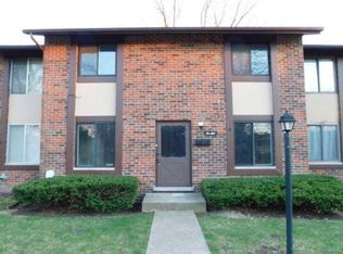 18W057 Standish Ln, Villa Park, IL 60181