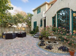 1005 Cedar Lake Rd S, Minneapolis, MN 55405