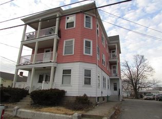 96 Chaplin St, Pawtucket, RI 02861