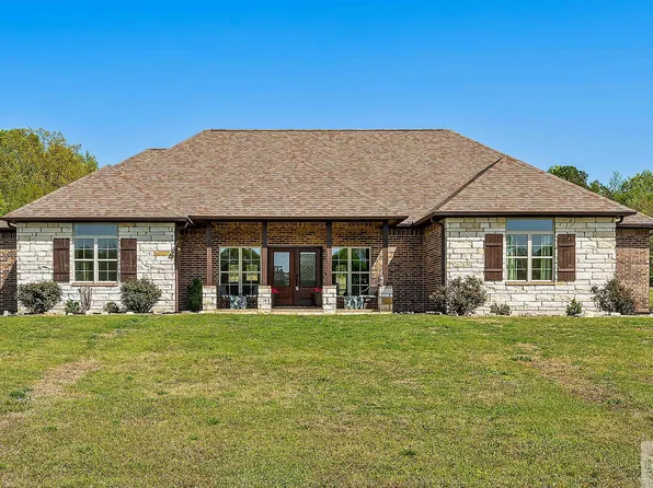 369 County Road 1215 W, Texarkana, TX 75501