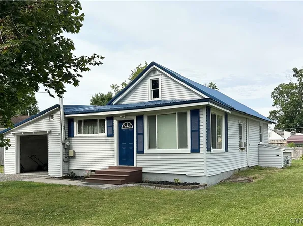 150 Cayuga Ave, Canastota, NY 13032