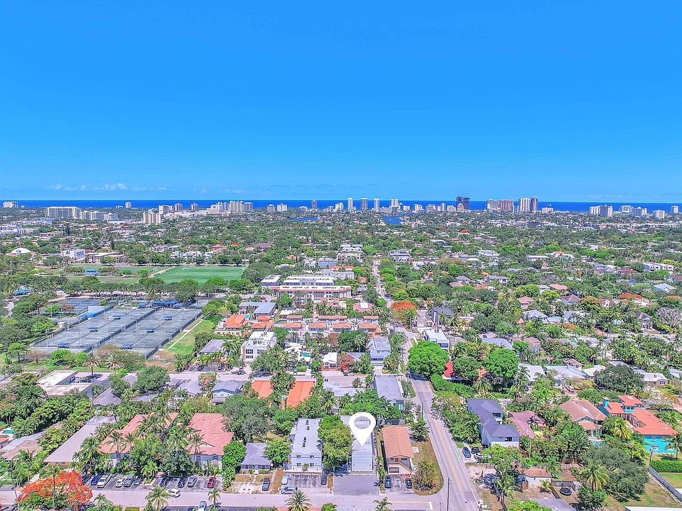 1st image of 604 NE 9th Avenue