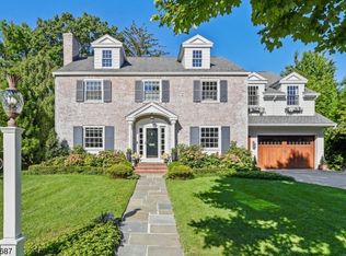 24 Greenview Way, Montclair, NJ 07043