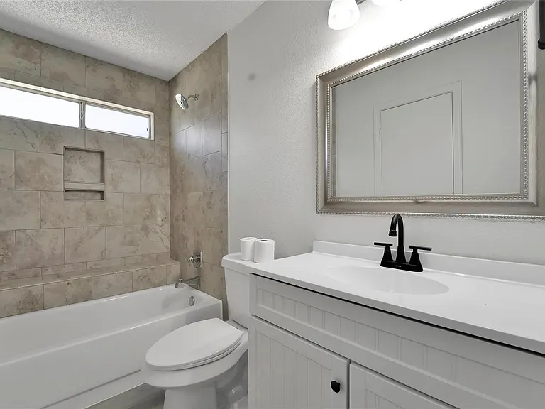 1019 Sanders Dr — Photo 21