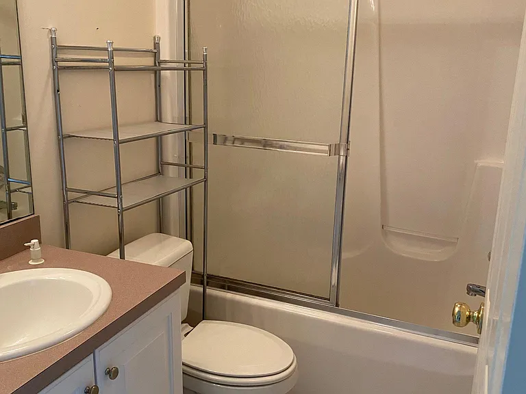 123 Cobblestone Cir — Photo 25
