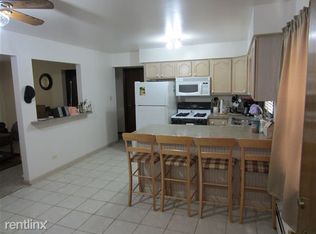 2047 Cedar Rd APT 1E, Homewood, IL 60430