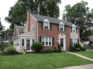 308 Shelbourne Rd, Havertown, PA 19083