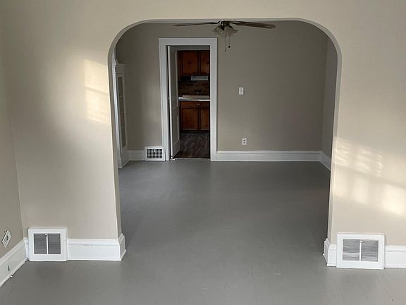 4th image of 18605 Kewanee Ave #1