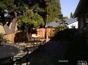 2nd image of 3957 Via Estrella