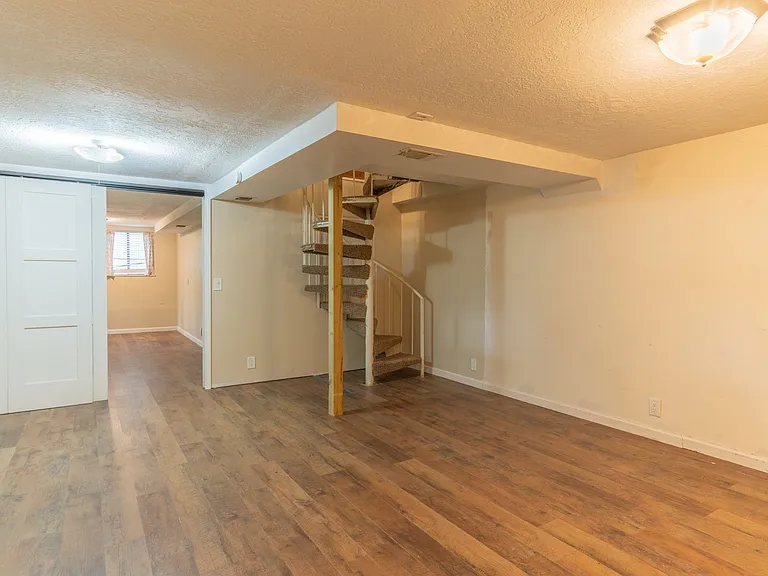 68 Sierra Dr — Photo 21
