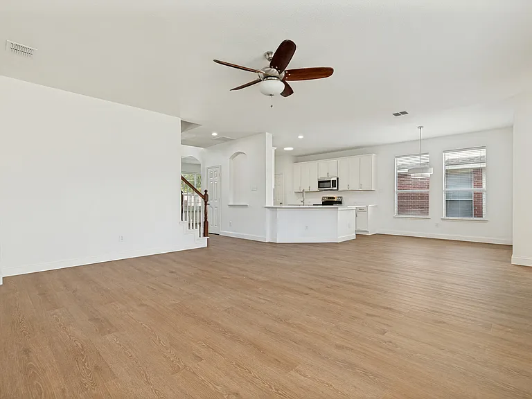 5925 Pine Meadow Ln — Photo 11