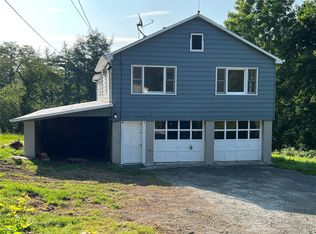 9 Cedar St, Staatsburg, NY 12580