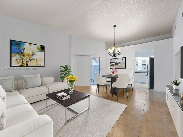 437 SE 22nd Dr, Homestead, FL 33033