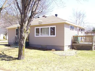 1104 Pine St, Negaunee, MI 49866
