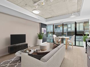 38 Stewart St #406, Toronto, ON M5V0H1