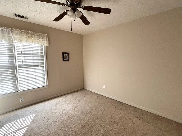 1501 Brookwood Lake Dr — Photo 13