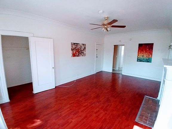 2nd image of 4219 Rosewood Ave APT 1