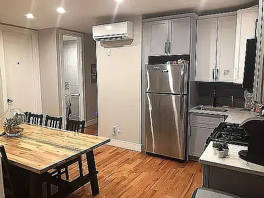 Rented by Brickview NYC Realty NYV LLC | media 3