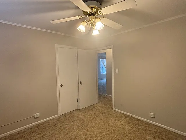 2223 Hawthorne Rd — Photo 18