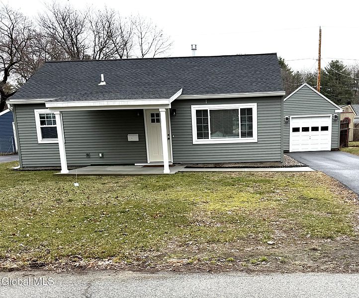 2nd image of 18 Prospect Drive