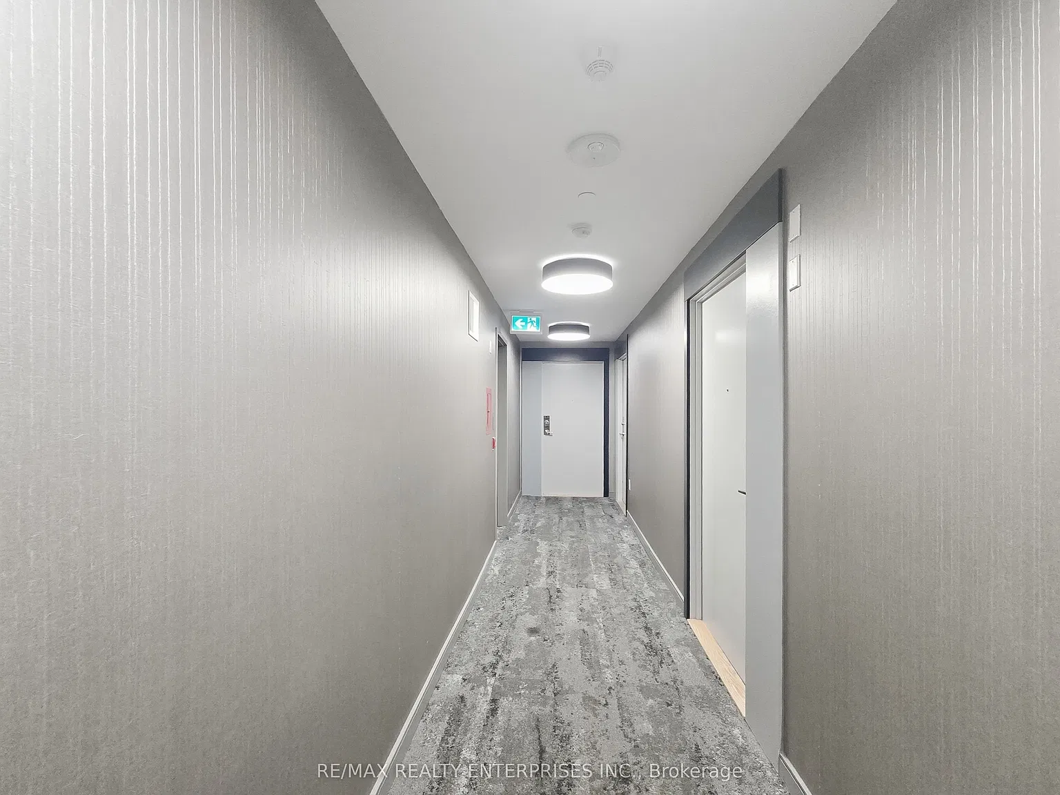 50 Thomas Riley Rd — Photo 2