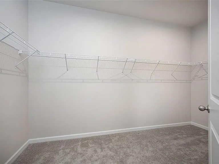 16873 Castoro Dr — Photo 36