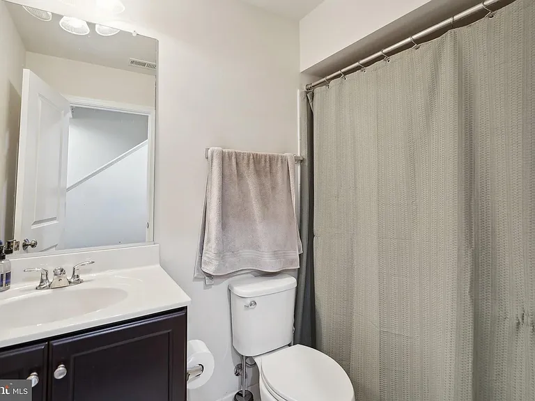 8944 Dahlgren Ridge Rd — Photo 20