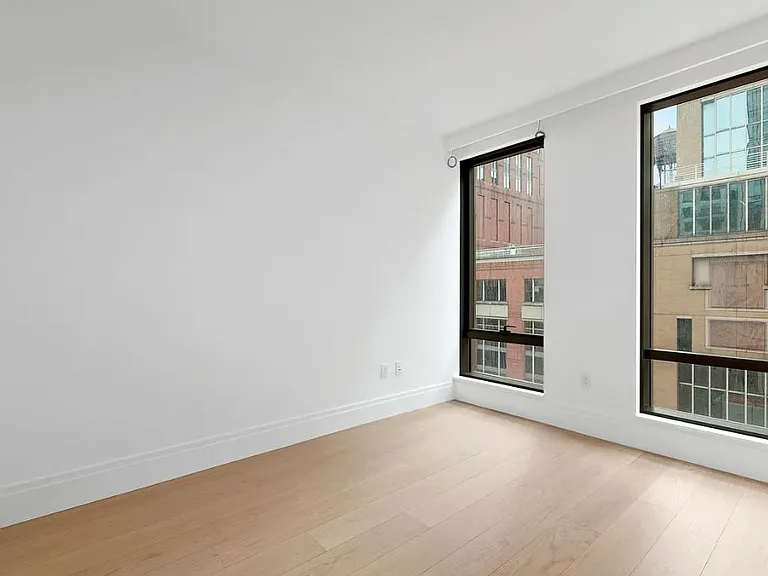 50 W 66th St #6A — Photo 13