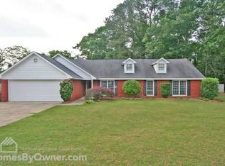 5100 Pierce Point Dr, Phenix City, AL 36867