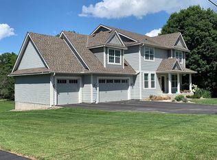 18512 Covington Rd, Minnetonka, MN 55345