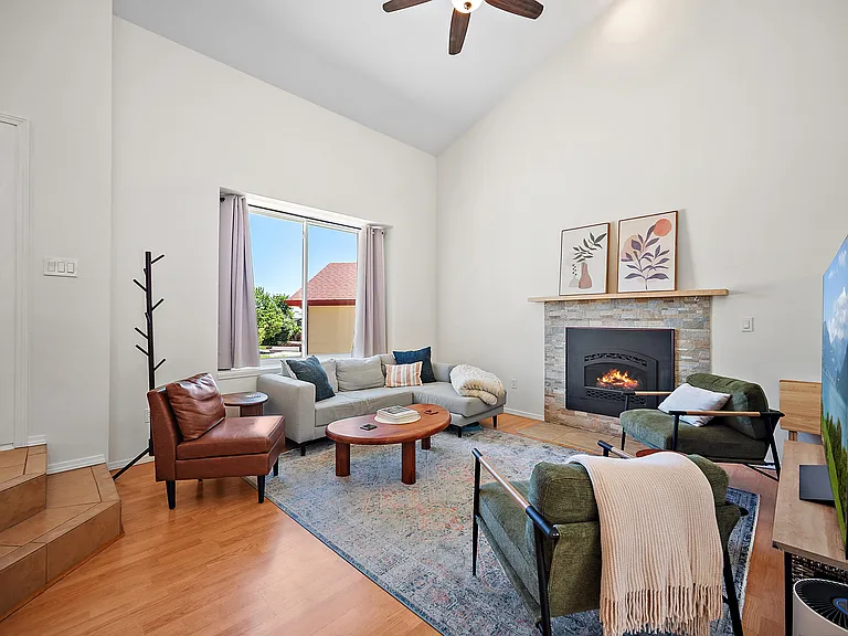 3425 Hideaway Pl — Photo 5