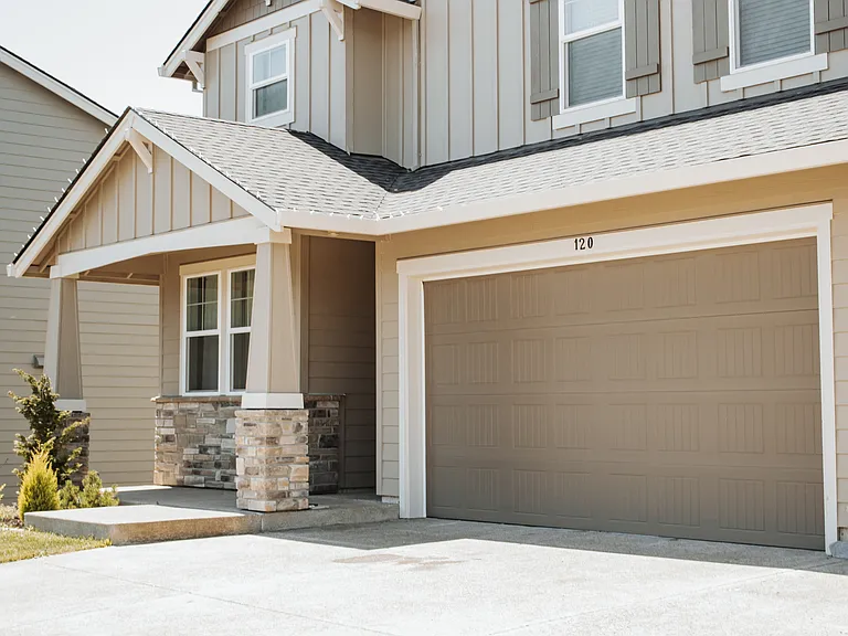 120 Cypress St — Photo 3
