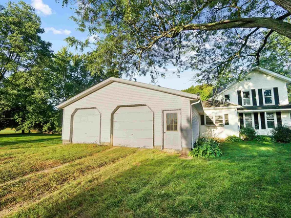 5240 E 750 N, Howe, IN 46746