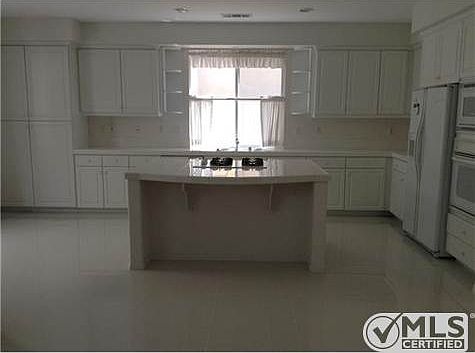 2nd image of 2618 W Canyon Ave