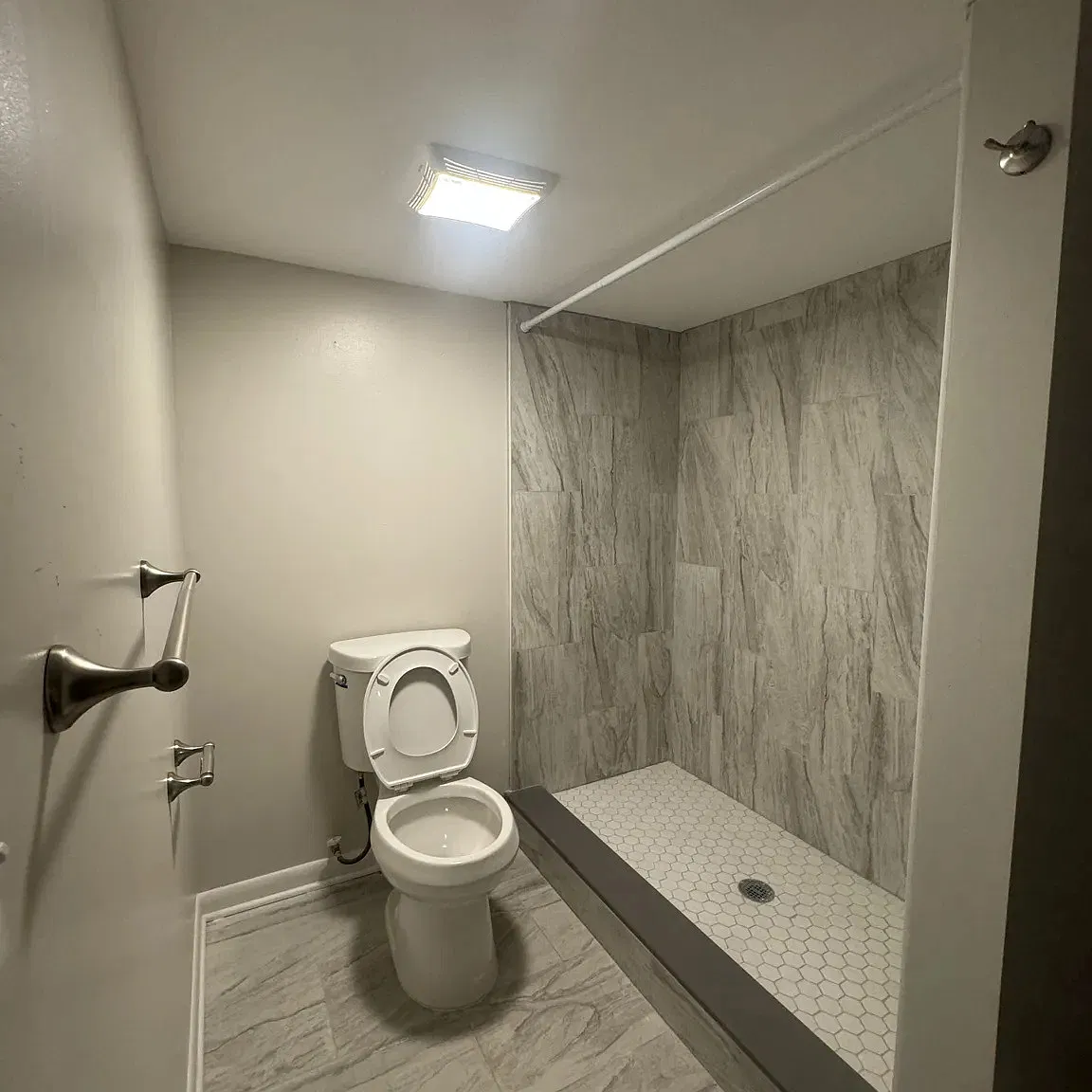 1 bed, 900 sqft, $1,000 — Photo 1