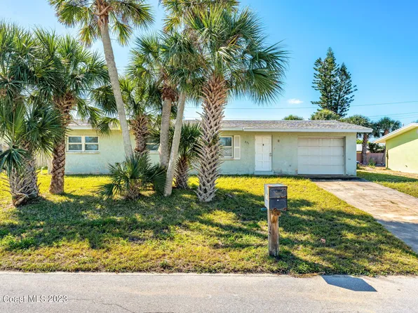251 Coconut Dr, Indialantic, FL 32903
