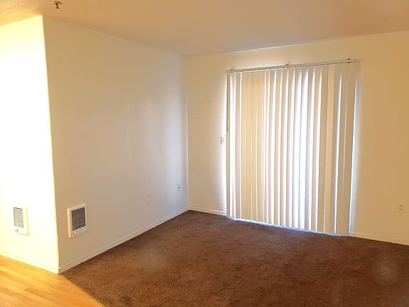 3rd image of 120 SE 143rd Ave #5