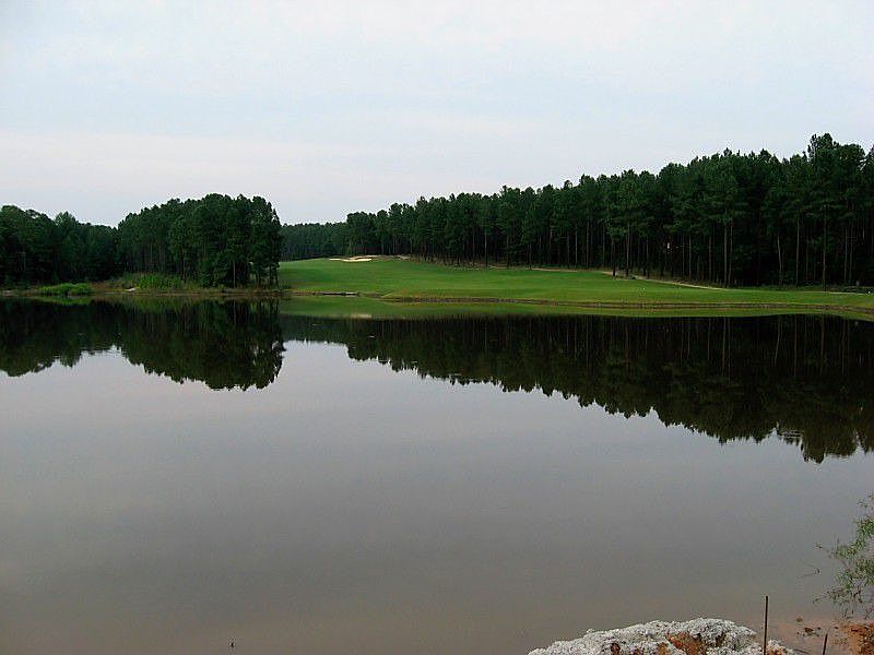 Front right corner view