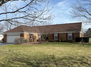 305 Thierry Ln, Prospect Heights, IL