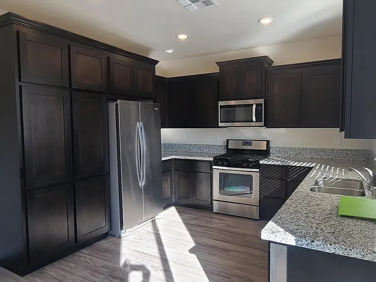 4016 Impala Cir — Photo 4